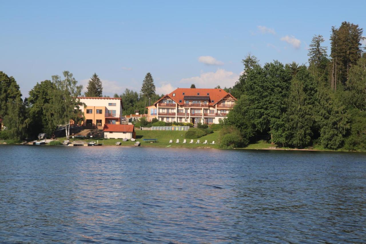 Apartmán Vanessa II Černá v Pošumaví Exterior foto